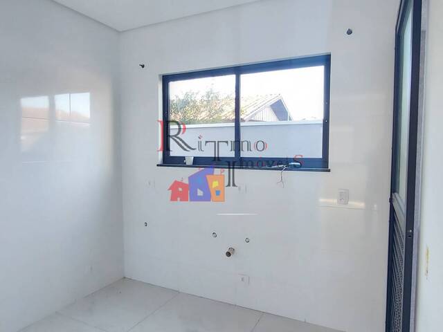 Casa para Venda em Curitiba - 4